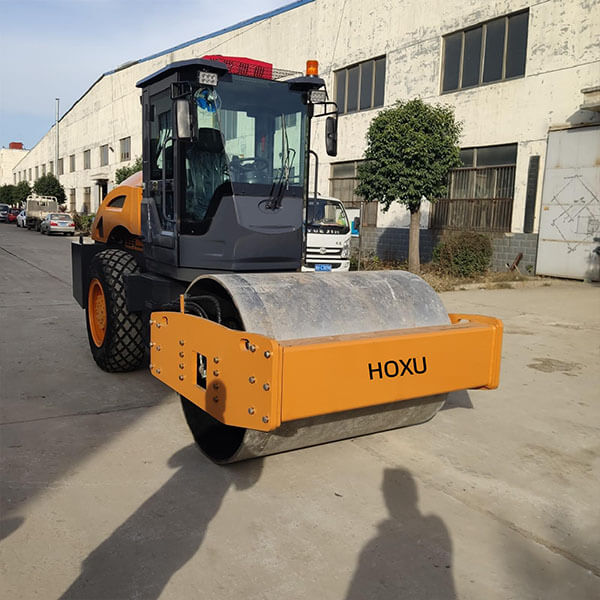 Front steel and rear tire ride on road roller