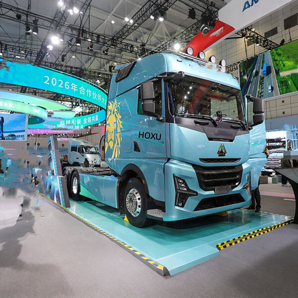 LNG Tractor Head