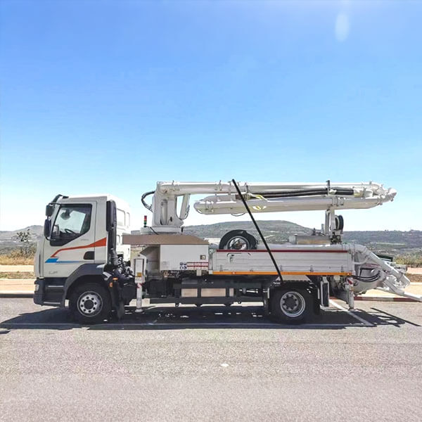 Concrete pump  truck